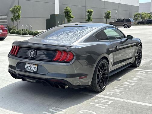 2020 Ford Mustang EcoBoost Premium