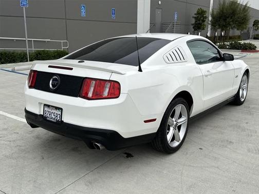 2012 Ford Mustang GT Premium