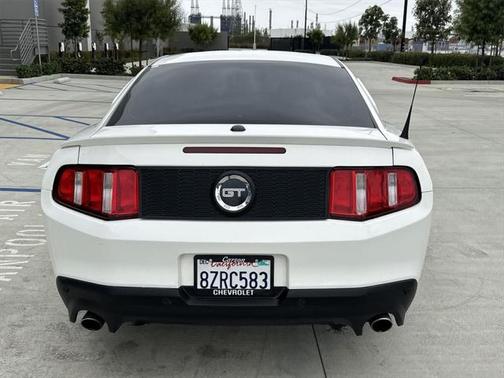 2012 Ford Mustang GT Premium