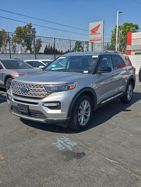 ICONIC SILVER METALLIC 2023 Ford Explorer Limited