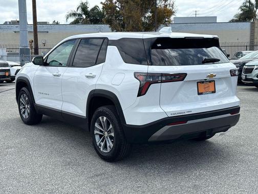 Summit White 2025 Chevrolet Equinox 1LT