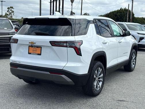 Summit White 2025 Chevrolet Equinox 1LT