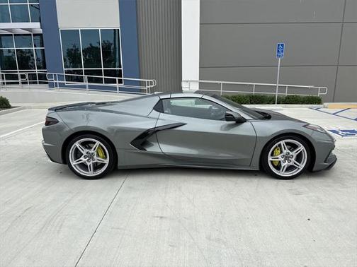 2022 Chevrolet Corvette Stingray w/1LT