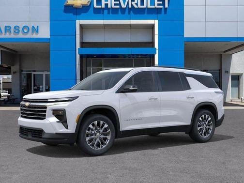 Summit White 2026 Chevrolet Traverse LT