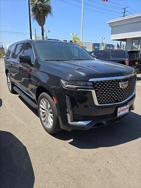 2024 Cadillac Escalade ESV Luxury