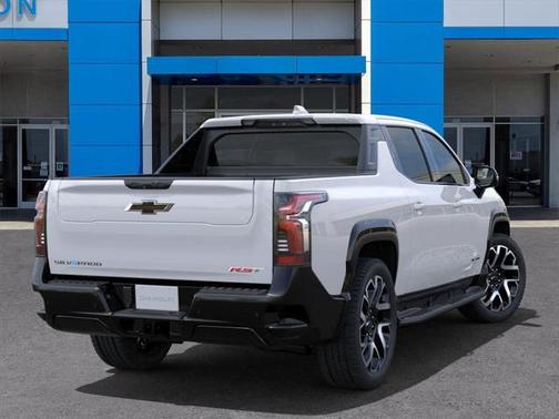 2025 Chevrolet Silverado EV RST