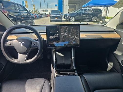 2020 Tesla Model 3 Long Range