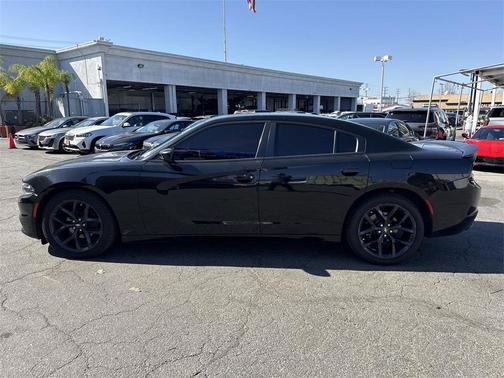 2020 Dodge Charger SXT