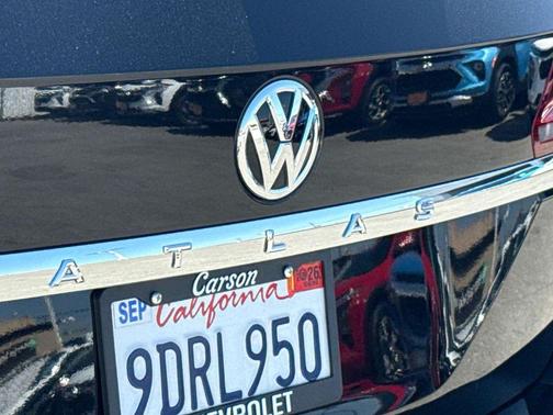 Deep Black 2019 Volkswagen Atlas 3.6L SE w/Technology