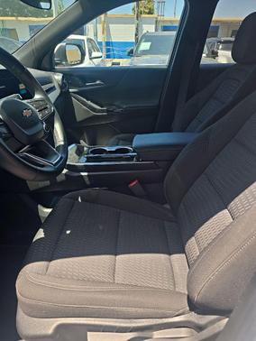 Summit White 2025 Chevrolet Equinox 1LT