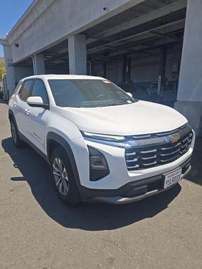 Summit White 2025 Chevrolet Equinox 1LT