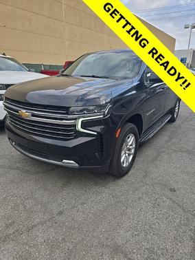 2024 Chevrolet Suburban LT