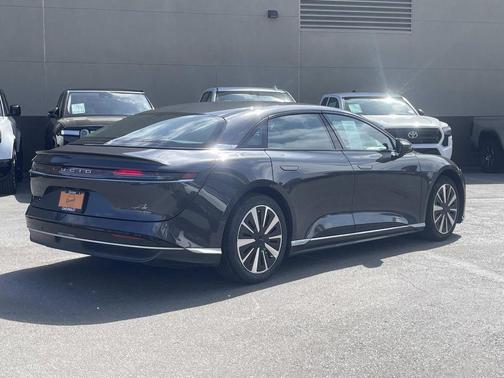 Quantum Grey Metallic 2024 Lucid Air Pure