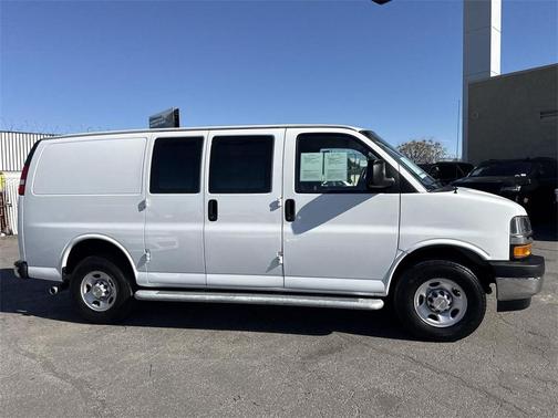 2024 Chevrolet Express 2500 RWD 2500 Regular Wheelbase WT