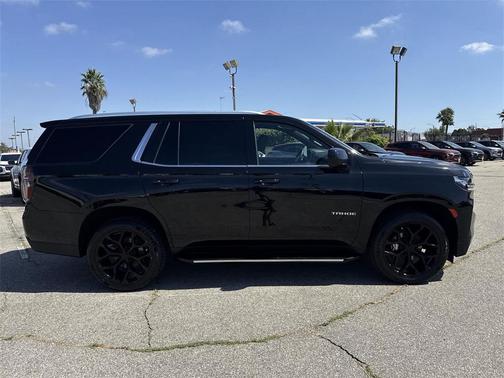 2023 Chevrolet Tahoe LS