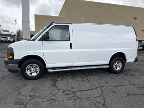 2024 Chevrolet Express 2500 RWD 2500 Regular Wheelbase WT