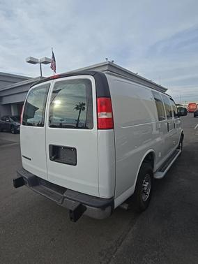 2024 Chevrolet Express 2500 RWD 2500 Regular Wheelbase WT
