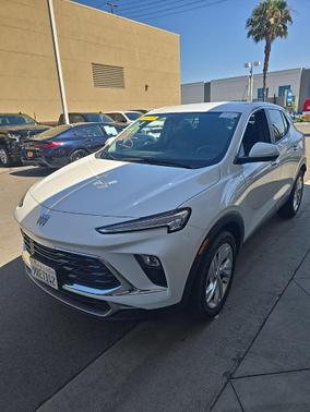Summit White 2025 Buick Encore GX Preferred