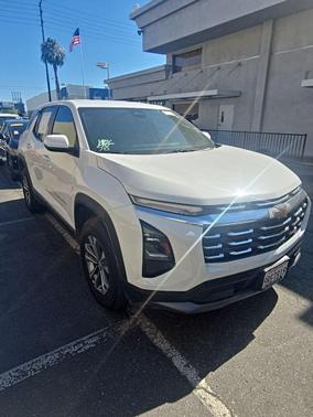 Summit White 2025 Chevrolet Equinox 1LT