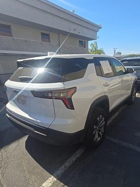 Summit White 2025 Chevrolet Equinox 1LT