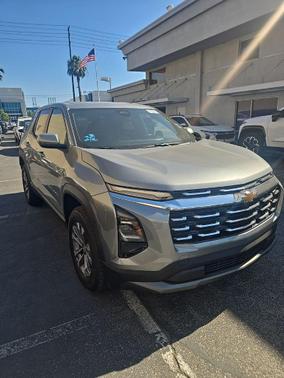 Sterling Gray Metallic 2025 Chevrolet Equinox 1LT