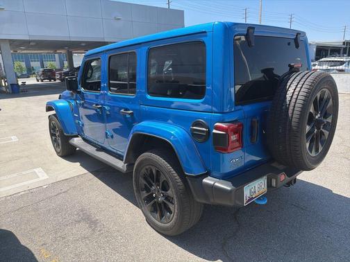 2022 Jeep Wrangler Unlimited 4xe Sahara