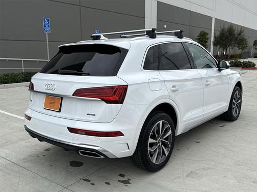 2024 Audi Q5 45 S line Premium Plus
