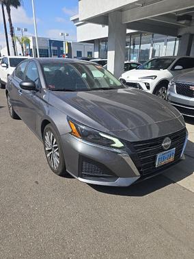 Gun Metallic 2025 Nissan Altima 2.5 SV