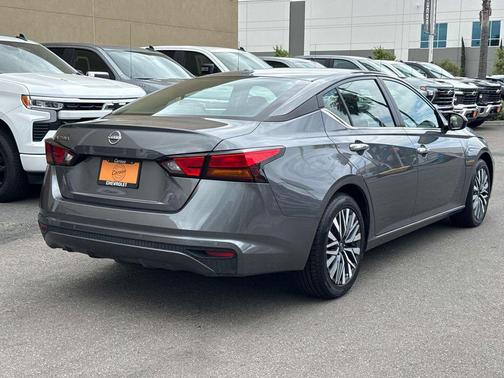 Gun Metallic 2025 Nissan Altima 2.5 SV