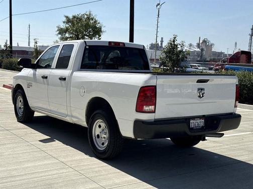 Bright White Clearcoat 2022 RAM 1500 Tradesman