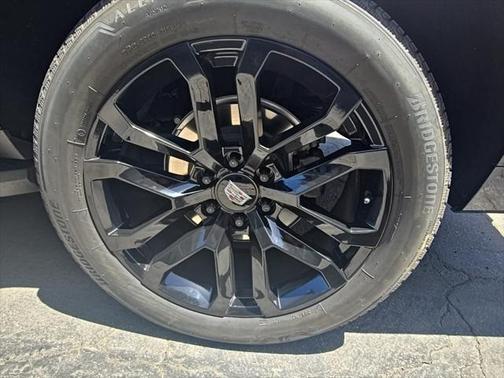 2023 Cadillac Escalade ESV Luxury
