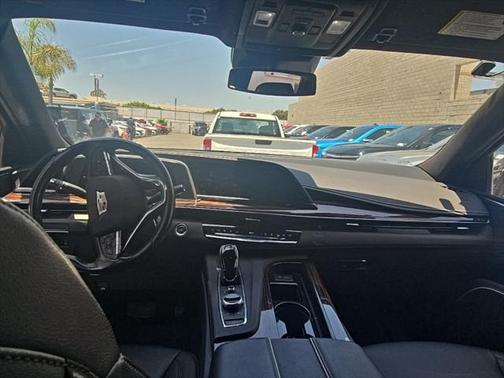 2023 Cadillac Escalade ESV Luxury