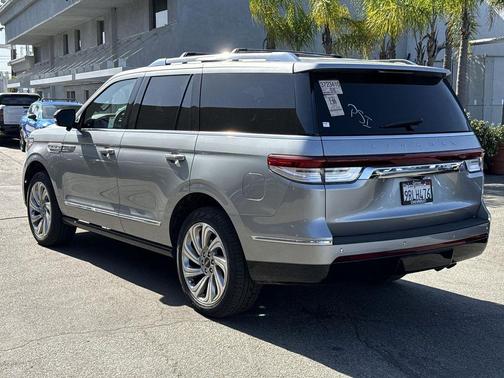 2024 Lincoln Navigator Reserve