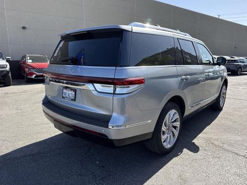 2024 Lincoln Navigator Reserve