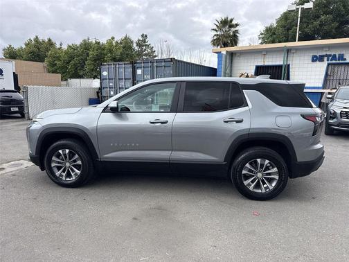 Sterling Gray Metallic 2025 Chevrolet Equinox 1LT