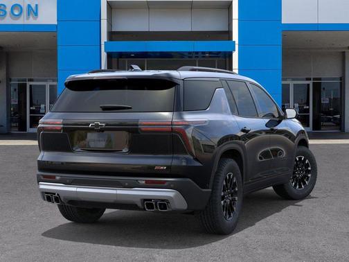 Mosaic Black Metallic 2026 Chevrolet Traverse AWD Z71