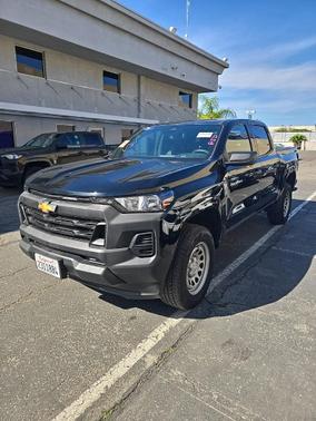 2024 Chevrolet Colorado WT