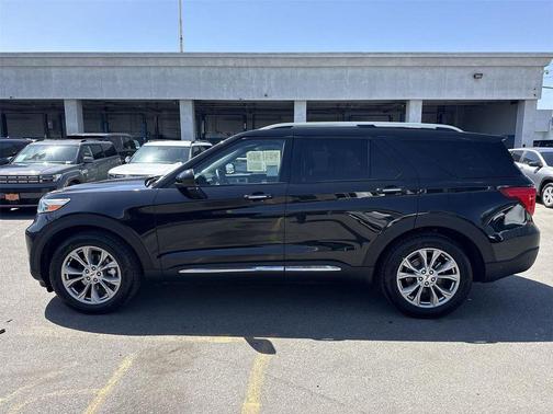 AGATE BLACK METALLIC 2023 Ford Explorer Limited