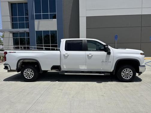 2024 Chevrolet Silverado 2500 LT