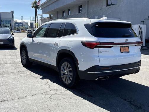 2025 Buick Enclave Preferred FWD