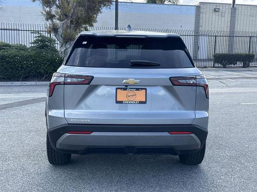 Sterling Gray Metallic 2025 Chevrolet Equinox 1LT