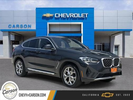 2023 BMW X4 xDrive30i