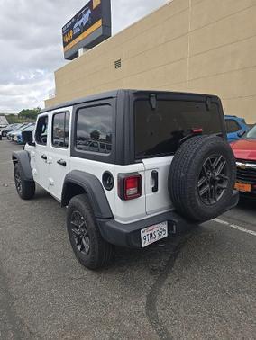 Bright White Clearcoat 2025 Jeep Wrangler Sport S