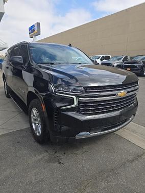 2024 Chevrolet Suburban LT