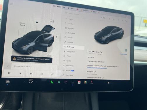 2024 Tesla Model Y Standard Range