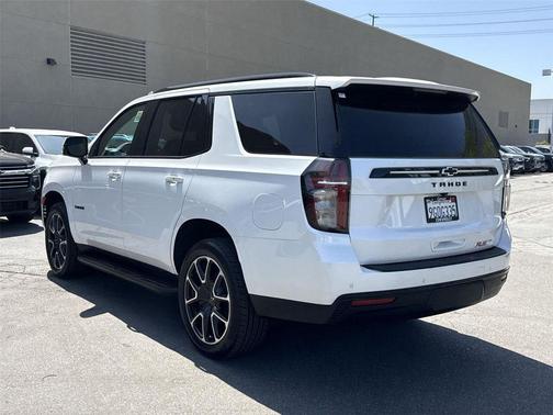 Iridescent Pearl Tricoat 2023 Chevrolet Tahoe 4WD RST