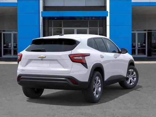 Summit White 2026 Chevrolet Trax LS