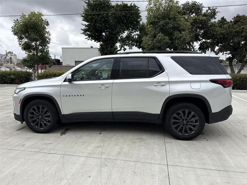 2022 Chevrolet Traverse RS