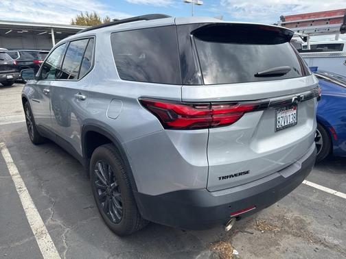 2022 Chevrolet Traverse RS