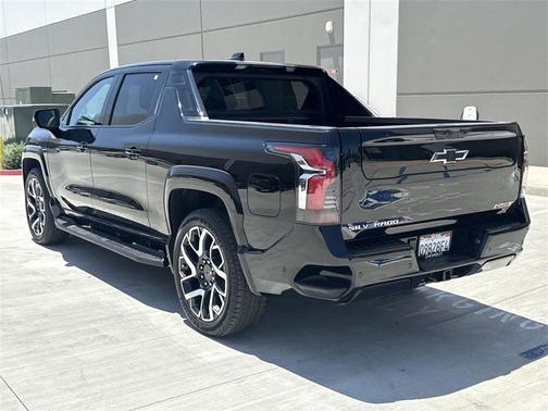2024 Chevrolet Silverado EV First-Edition RST 4WD